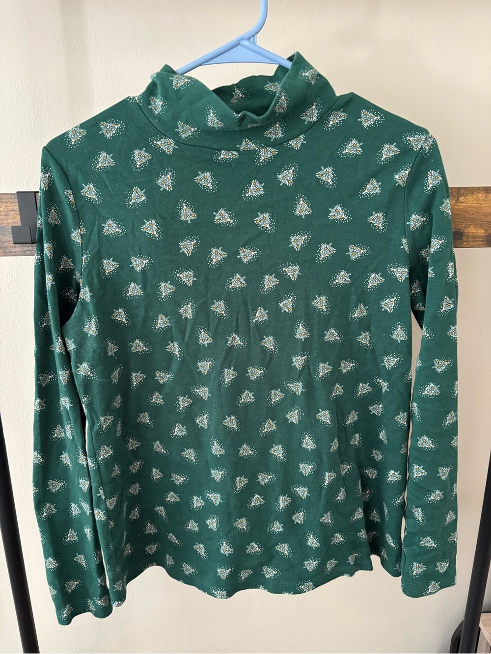 Croft & Borrow Green Christmas Tree Turtle Neck